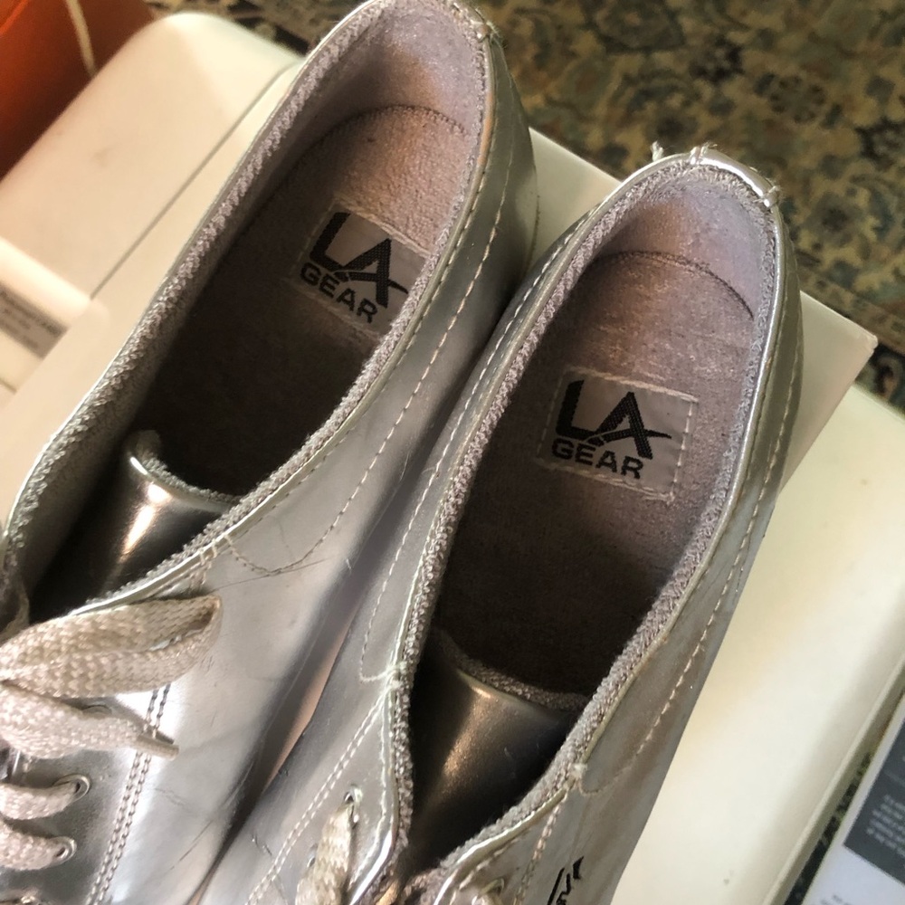 L.A. Gear Metallic Women's Sneakers - Picture 7 of 13